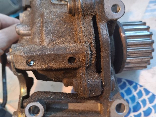 bontott DACIA LOGAN Nagynyomású Szivattyú