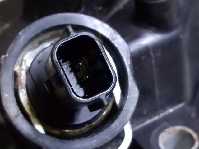 bontott DACIA LOGAN Termosztátház