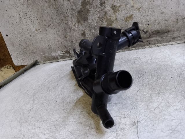 bontott DACIA LOGAN Termosztátház