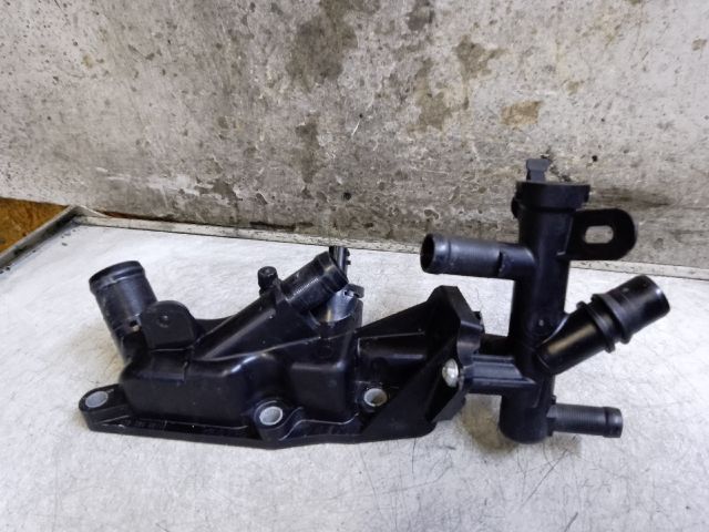 bontott DACIA LOGAN Termosztátház