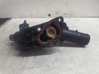 bontott DACIA LOGAN Termosztátház