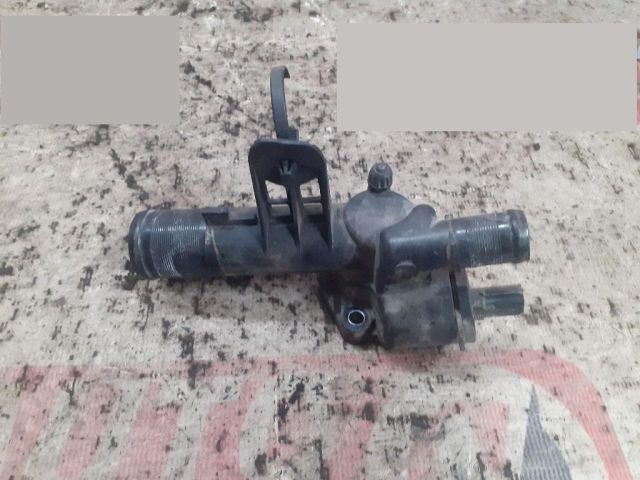 bontott DACIA LOGAN Termosztátház