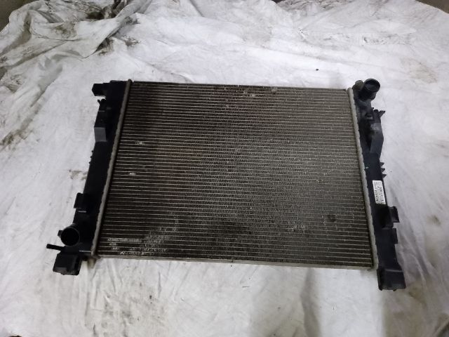 bontott DACIA LOGAN Vízhűtő Radiátor (Klímás)