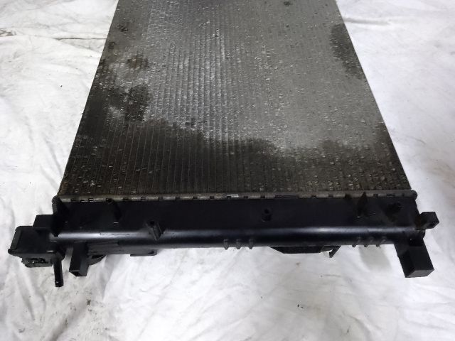 bontott DACIA LOGAN Vízhűtő Radiátor (Klímás)