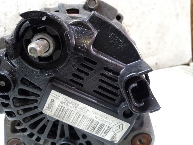 bontott DACIA LOGAN Generátor