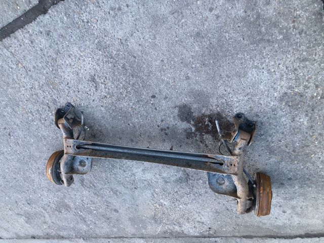 bontott DACIA LOGAN Hátsó Híd (Dobfékes)