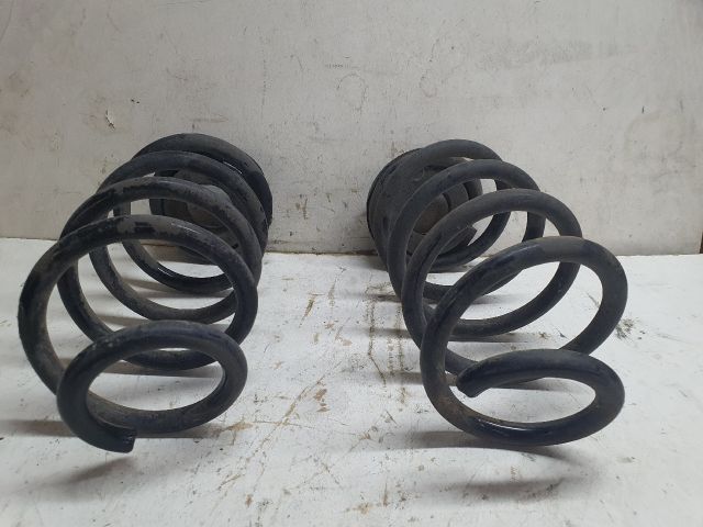 bontott DACIA LOGAN Hátsó Rugó Pár