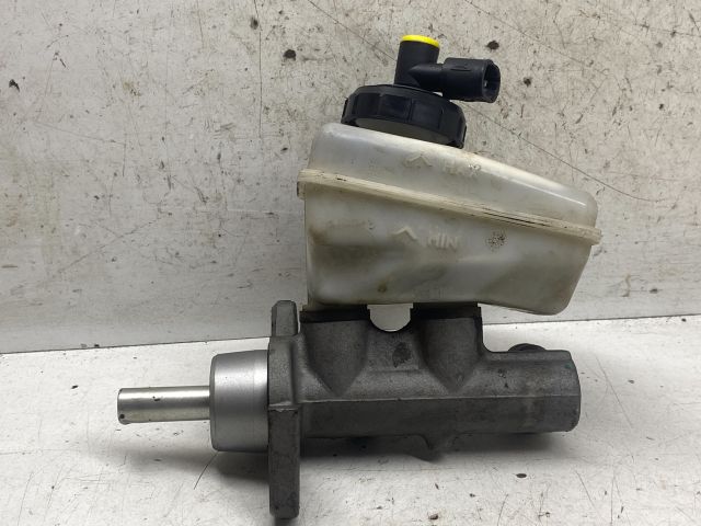 bontott DACIA LOGAN Főfékhenger