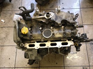 bontott DACIA LOGAN Motor (Fűzött blokk hengerfejjel)
