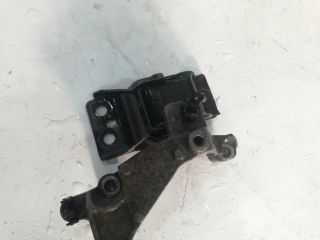 bontott DACIA LOGAN Motor Tartó Bak (Pozíciófüggetlen)