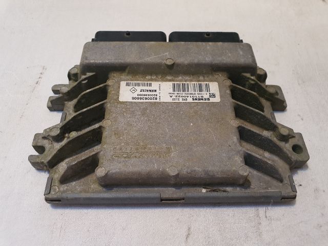 bontott DACIA LOGAN Motorvezérlő