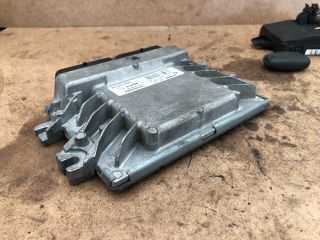 bontott DACIA LOGAN Motorvezérlő