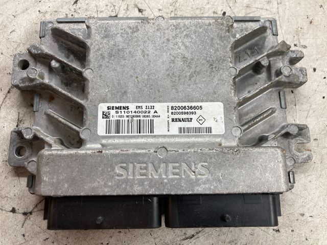 bontott DACIA LOGAN Motorvezérlő