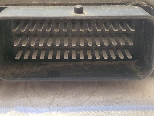 bontott DACIA LOGAN Motorvezérlő