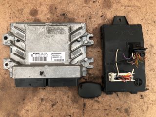 bontott DACIA LOGAN Motorvezérlő