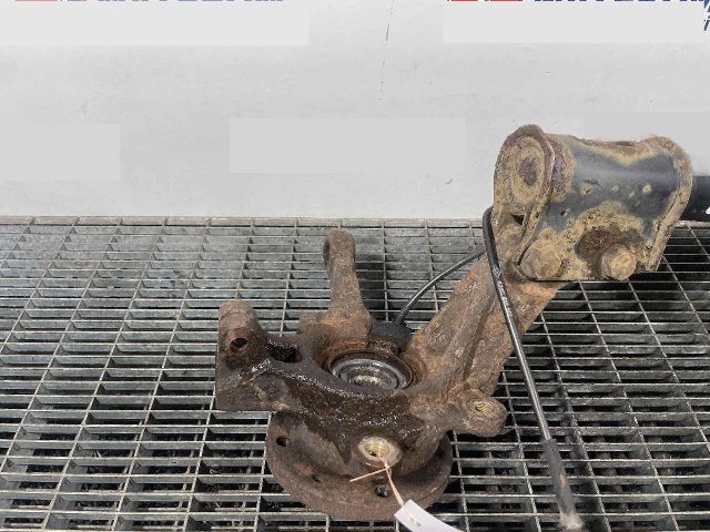 bontott DACIA LOGAN Bal első Csonkállvány