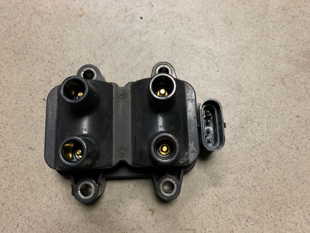 bontott DACIA LOGAN Gyújtótrafó