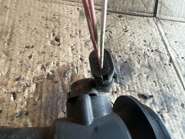 bontott DACIA LOGAN Fojtószelep (Mechanikus)