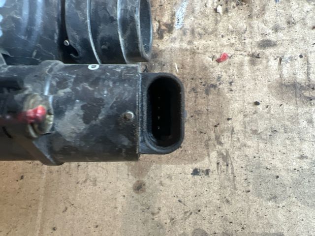 bontott DACIA LOGAN Fojtószelep (Mechanikus)