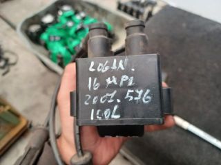 bontott DACIA LOGAN Gyújtótrafó