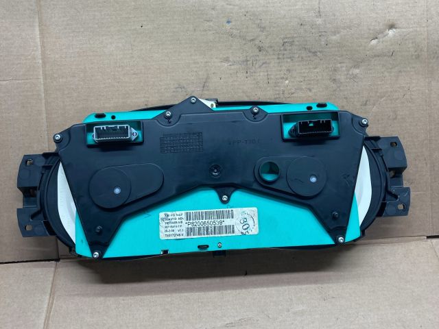 bontott DACIA LOGAN Kilométeróra