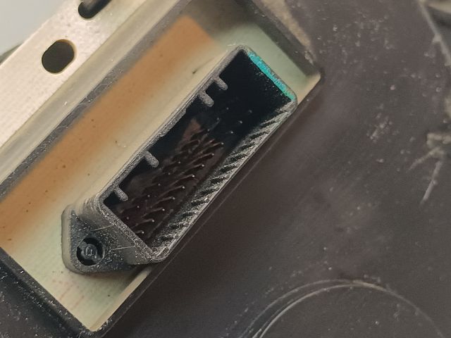 bontott DACIA LOGAN Kilométeróra