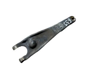 bontott DACIA LOGAN Kuplung Kiemelő Villa