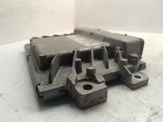 bontott DACIA LOGAN Motorvezérlő