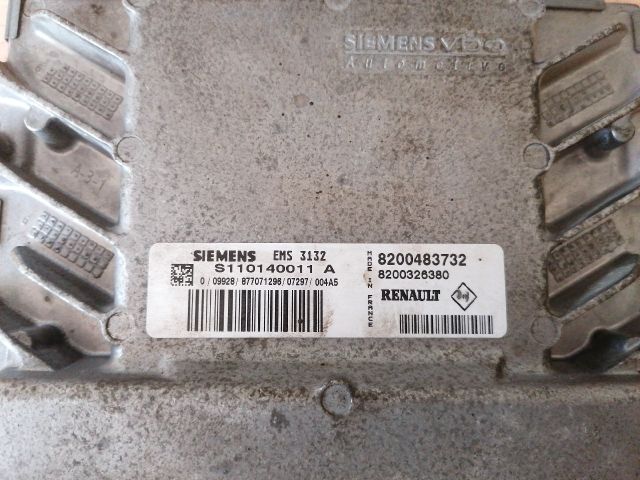 bontott DACIA LOGAN Motorvezérlő