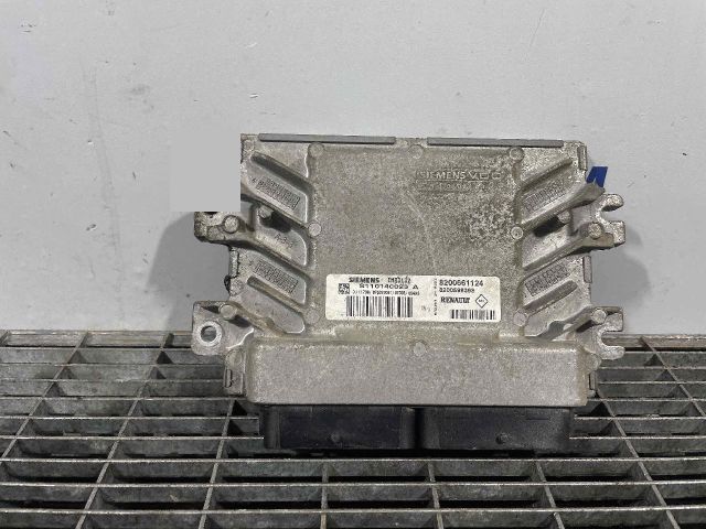 bontott DACIA LOGAN Motorvezérlő