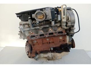 bontott DACIA LOGAN Motor (Fűzött blokk hengerfejjel)