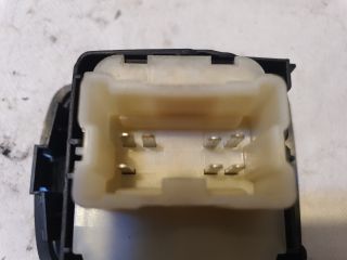 bontott DACIA LOGAN Ablakemelő Kapcsoló Négyes / Kettes