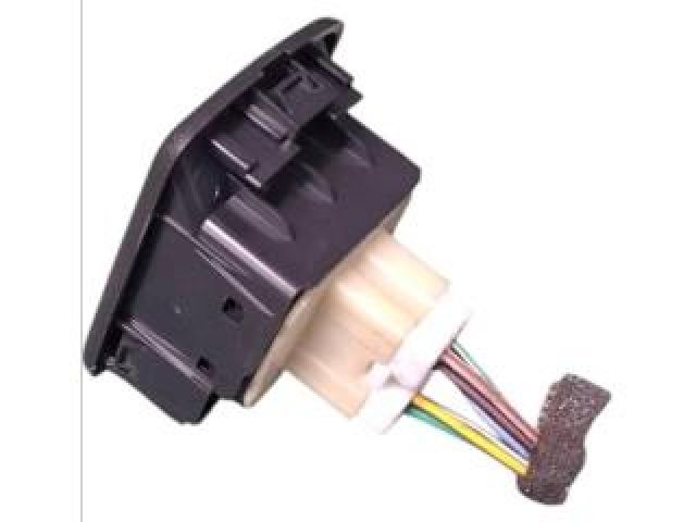 bontott DACIA LOGAN Ablakemelő Kapcsoló Négyes / Kettes