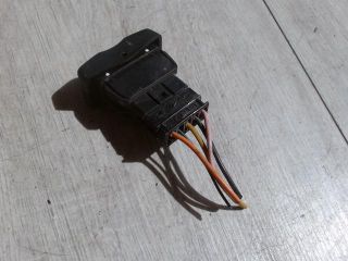 bontott DACIA LOGAN Ablakemelő Kapcsoló (Pozíciófüggetlen)