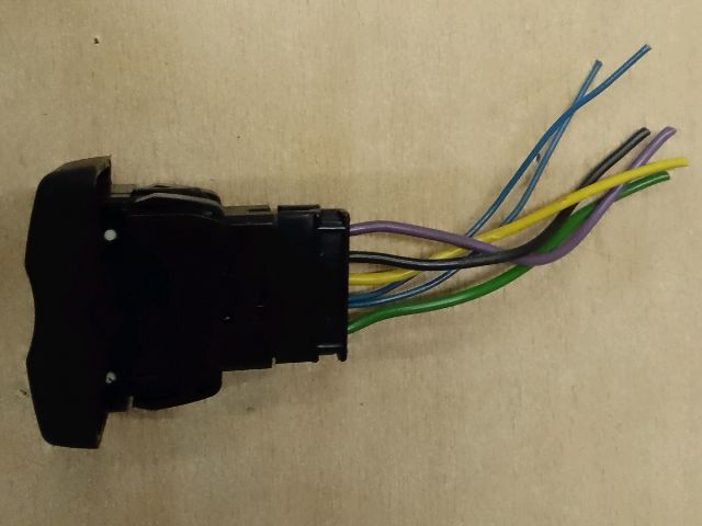 bontott DACIA LOGAN Ablakemelő Kapcsoló (Pozíciófüggetlen)