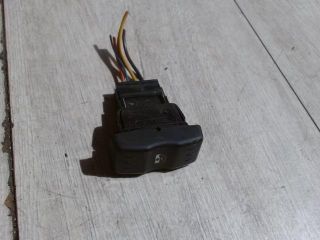 bontott DACIA LOGAN Ablakemelő Kapcsoló (Pozíciófüggetlen)