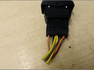 bontott DACIA LOGAN Ablakemelő Kapcsoló (Pozíciófüggetlen)