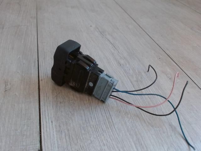 bontott DACIA LOGAN Ablakfűtés Kapcsoló