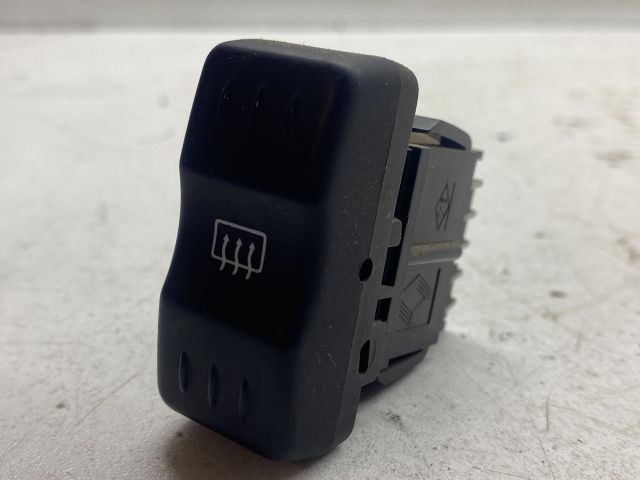 bontott DACIA LOGAN Ablakfűtés Kapcsoló