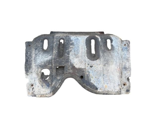 bontott DACIA LOGAN Alsó Motorburkolat