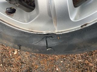 bontott DACIA LOGAN Alufelni Szett Gumival