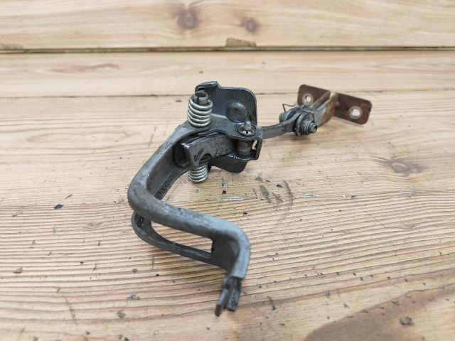 bontott DACIA LOGAN Bal Csomagtérajtó Ajtóhatároló