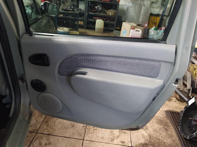 bontott DACIA LOGAN Bal Csomagtérajtó Ajtóhatároló