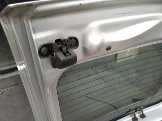 bontott DACIA LOGAN Bal Csomagtérajtó Zárszerkezet