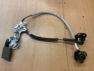 bontott DACIA LOGAN Bal Csomagtérajtó Zárszerkezet