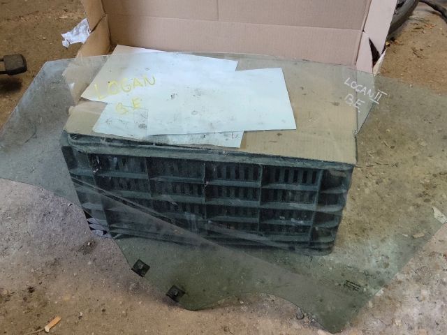 bontott DACIA LOGAN Bal első Ablak