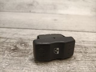 bontott DACIA LOGAN Bal első Ablakemelő Kapcsoló