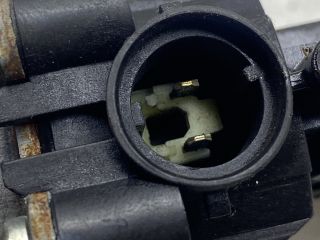 bontott DACIA LOGAN Bal első Ablakemelő Motor