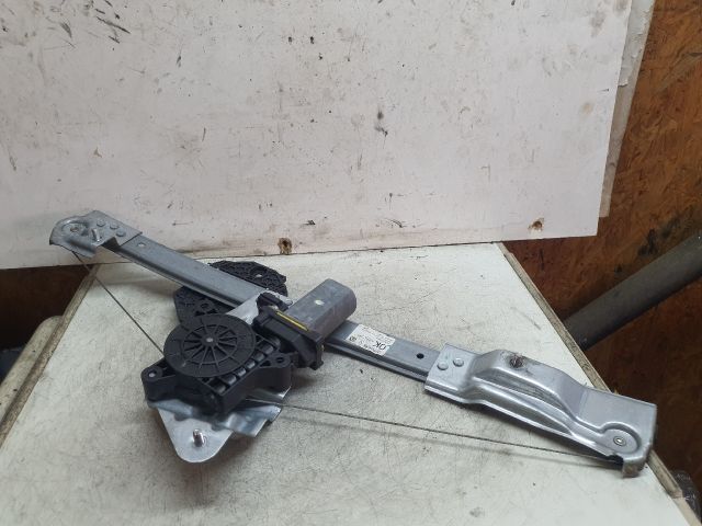 bontott DACIA LOGAN Bal első Ablakemelő Szerkezet (Elektromos)