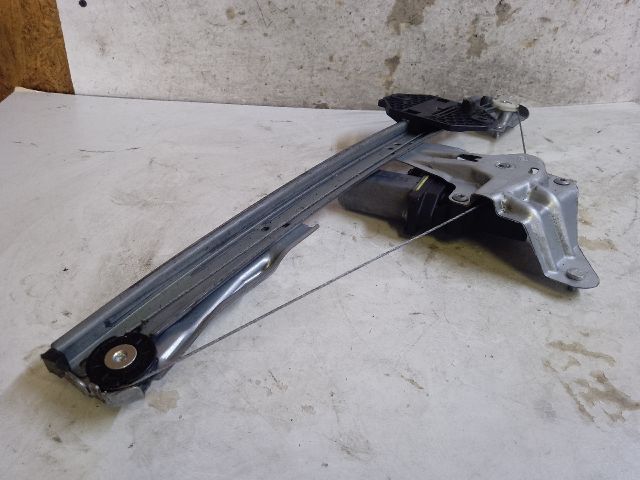 bontott DACIA LOGAN Bal első Ablakemelő Szerkezet (Elektromos)